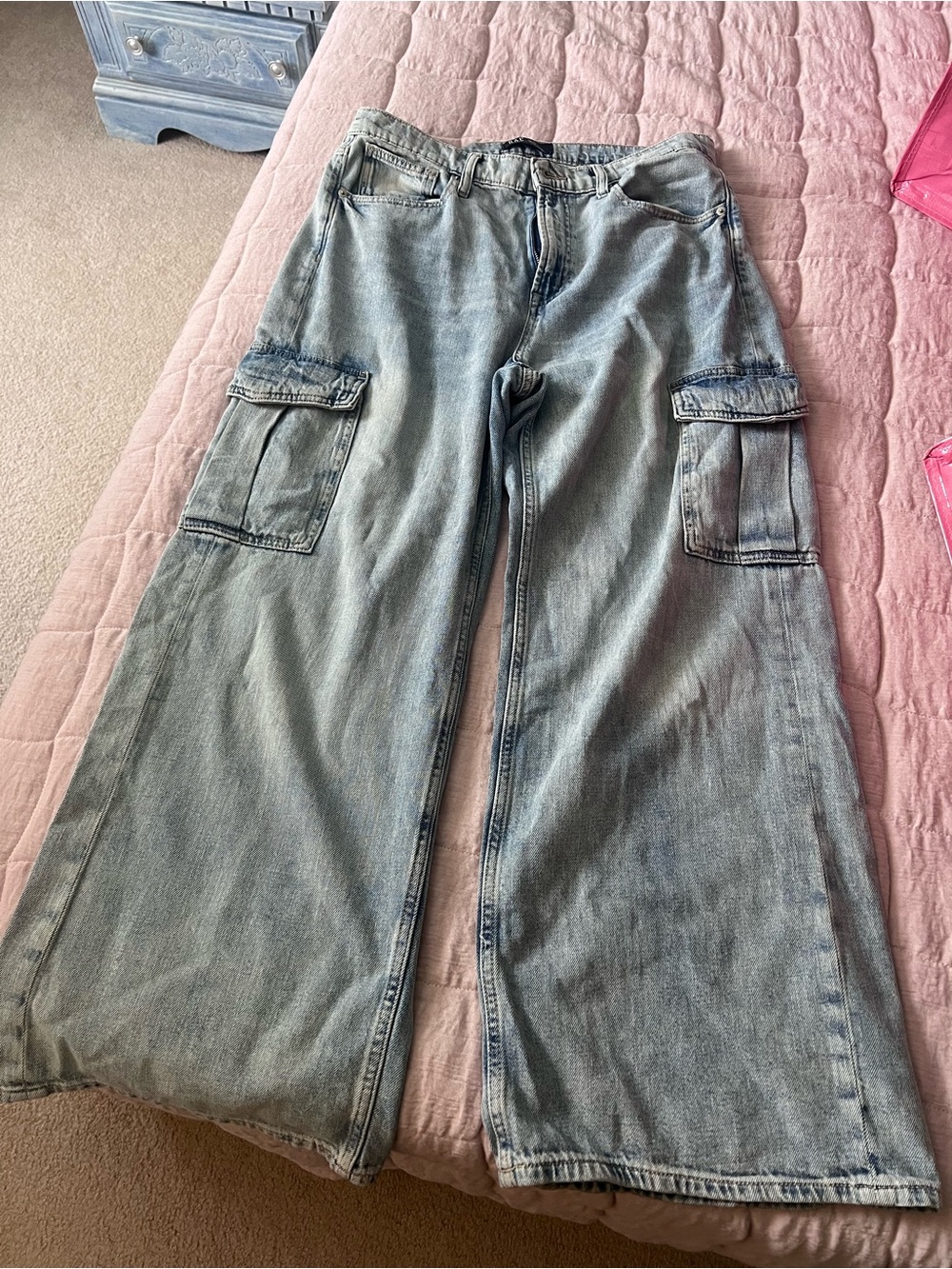 GAP Cargo Wide-Leg Jeans